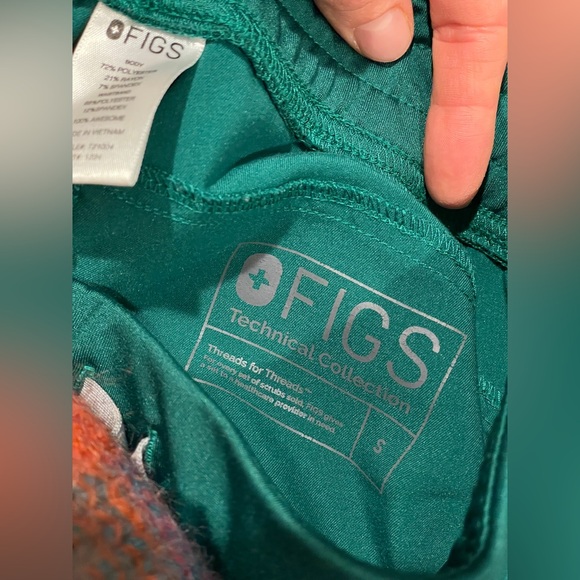 Figs Woman’s Kade Cargo Pants in Hunter Green Size S - Picture 6 of 7